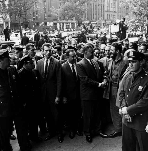 Egyptian president Gamal Abdul Nasser and Fidel Castro meeting in 1960. Source: Buzzfeed.